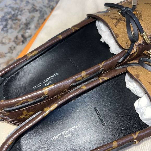 Louis Vuitton Leather Gloria Loafers - Size - Picture 13 of 16